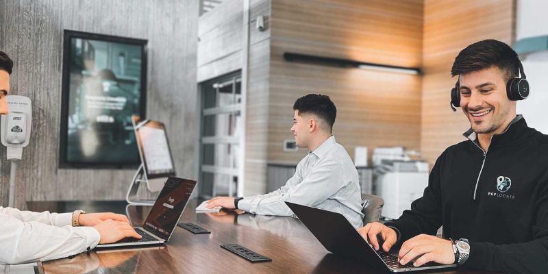 Các hình thức kết nối với Media Solutions